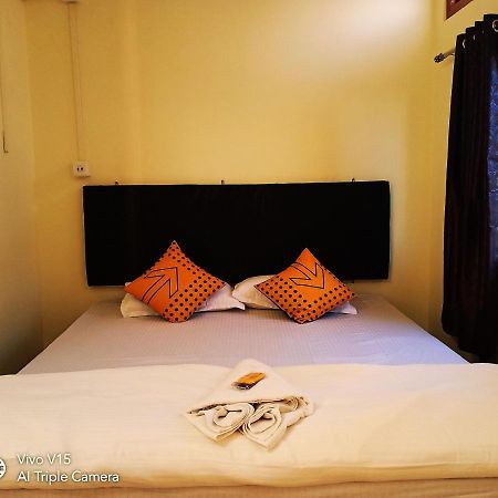 Hotel Executive Bongaigaon Esterno foto